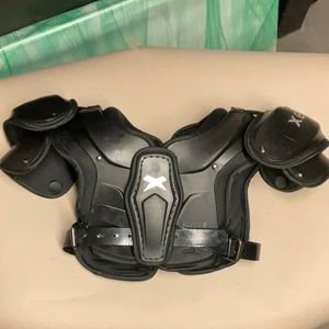 Xenith shoulder pads